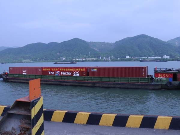 “杭叉號”海河聯(lián)運班輪成功首航，又一精品航線“金名片”