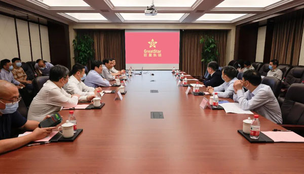 杭州市委副書記、市長劉忻赴巨星控股集團(tuán)開展企業(yè)大走訪
