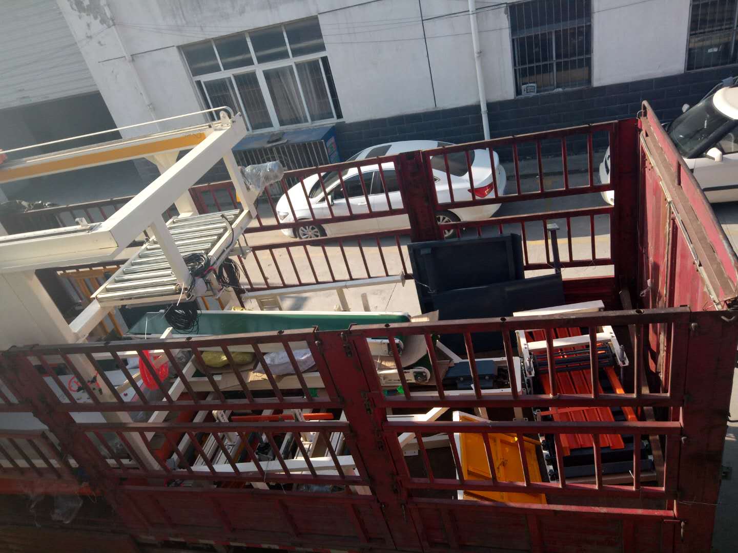 �Ϸ����а��b�C(j��)е�O(sh��)�乫˾�l(f��)؛æ